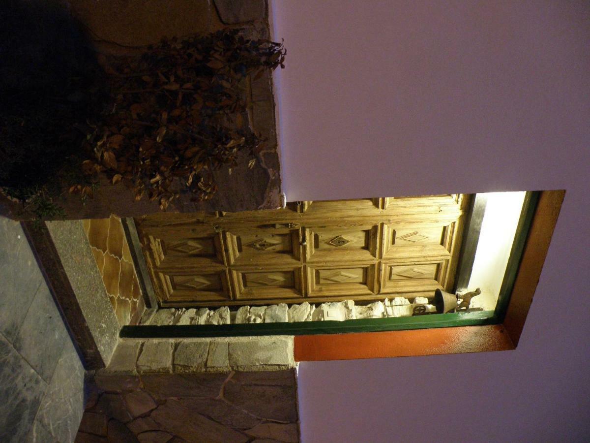 The Old Palace Tower / La Torre Del Palacion 库迪列罗 外观 照片
